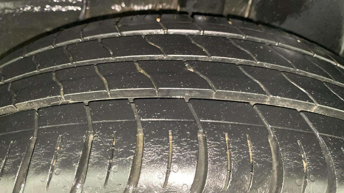2020 Tata ALTROZ XZ PETROL, Petrol, Manual, 21,980 km, Left Rear Tyre Tread