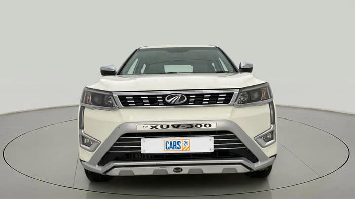 2021 Mahindra XUV300 W8 (O) 1.2 PETROL, Petrol, Manual, 55,673 km, Front