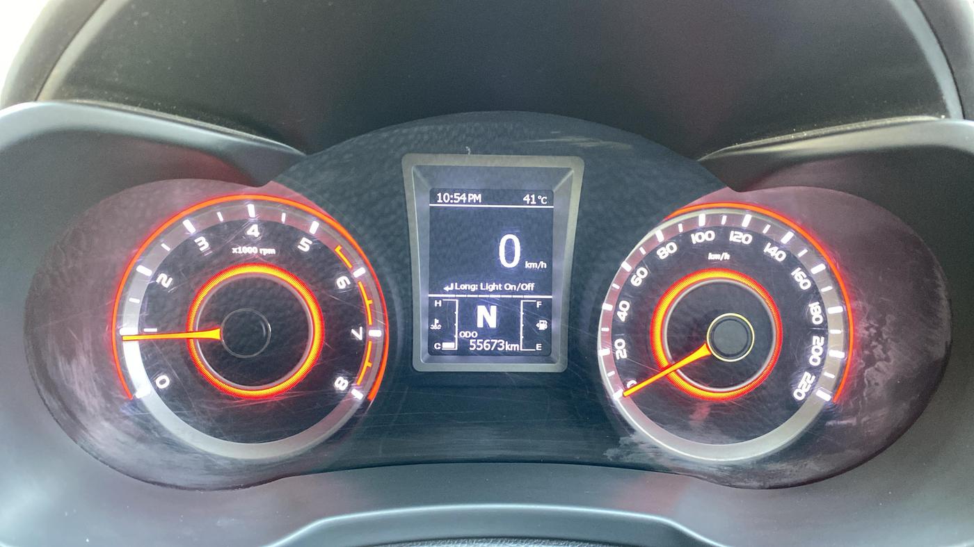 2021 Mahindra XUV300 W8 (O) 1.2 PETROL, Petrol, Manual, 55,673 km, Odometer Image