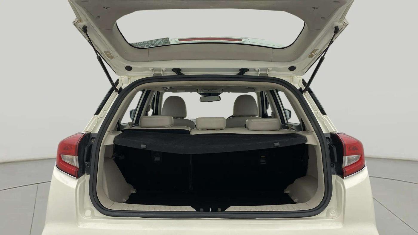 2021 Mahindra XUV300 W8 (O) 1.2 PETROL, Petrol, Manual, 55,673 km, Boot Inside