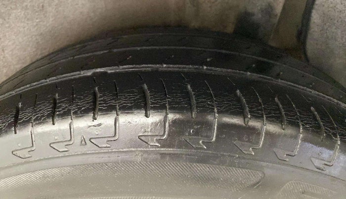 2018 Maruti IGNIS SIGMA 1.2, Petrol, Manual, 54,533 km, Left Rear Tyre Tread
