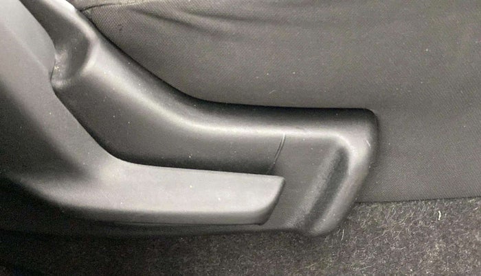 2018 Maruti IGNIS SIGMA 1.2, Petrol, Manual, 54,533 km, Driver Side Adjustment Panel