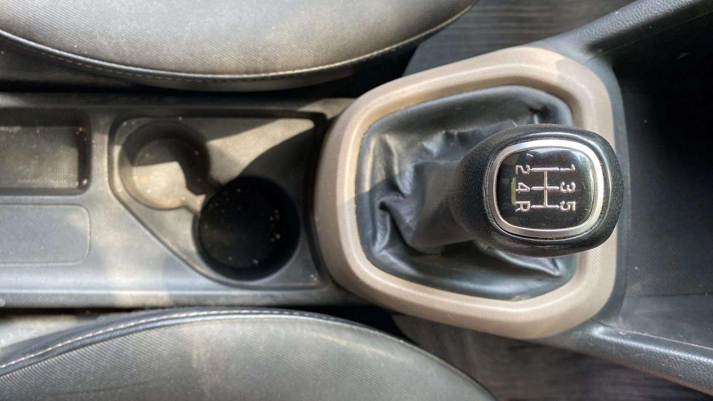2019 Hyundai Grand i10 ASTA 1.2 KAPPA VTVT, Petrol, Manual, 80,314 km, Gear Lever
