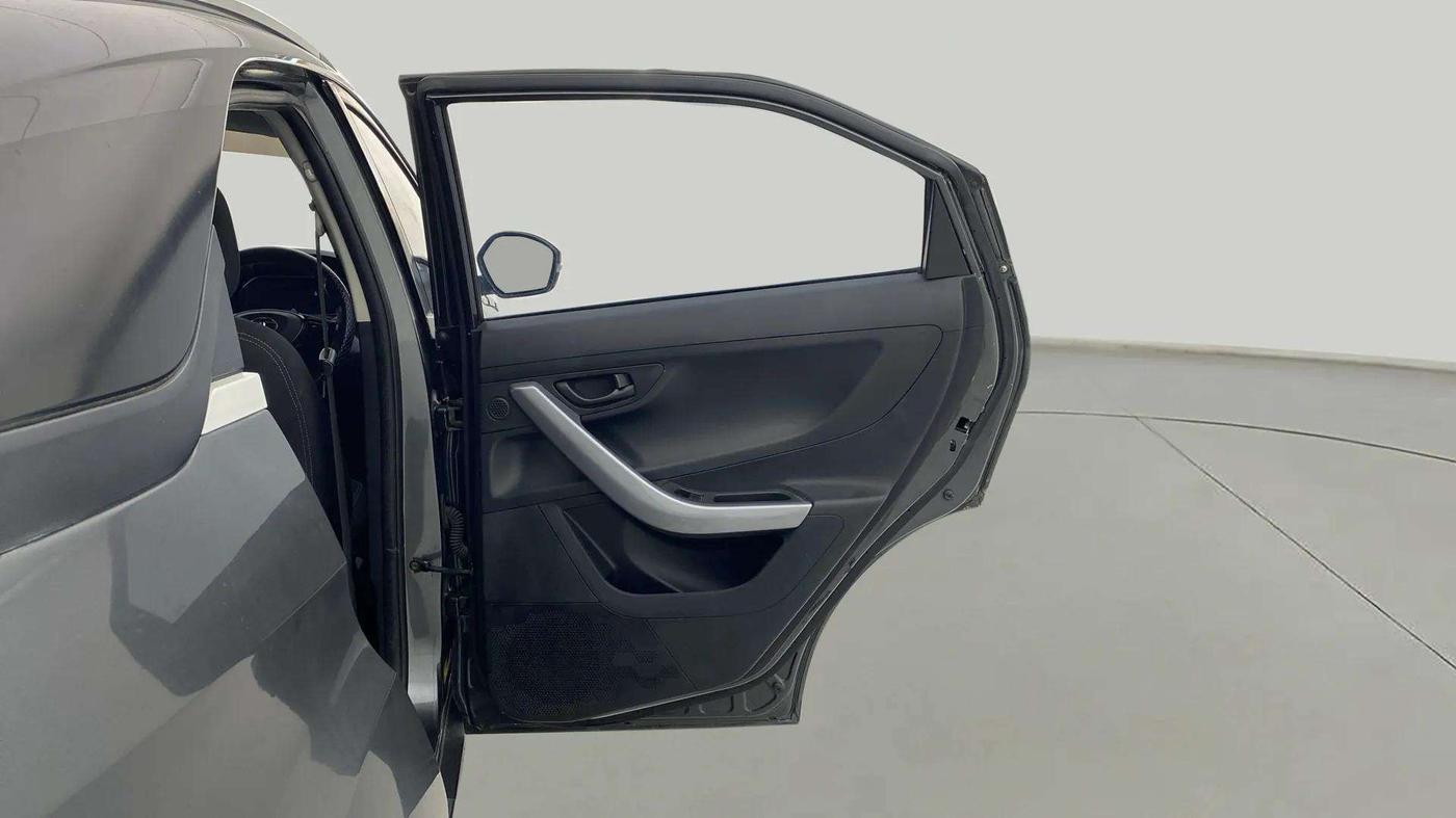 2021 Tata NEXON XM SUNROOF PETROL, Petrol, Manual, 81,246 km, RHS Rear Door