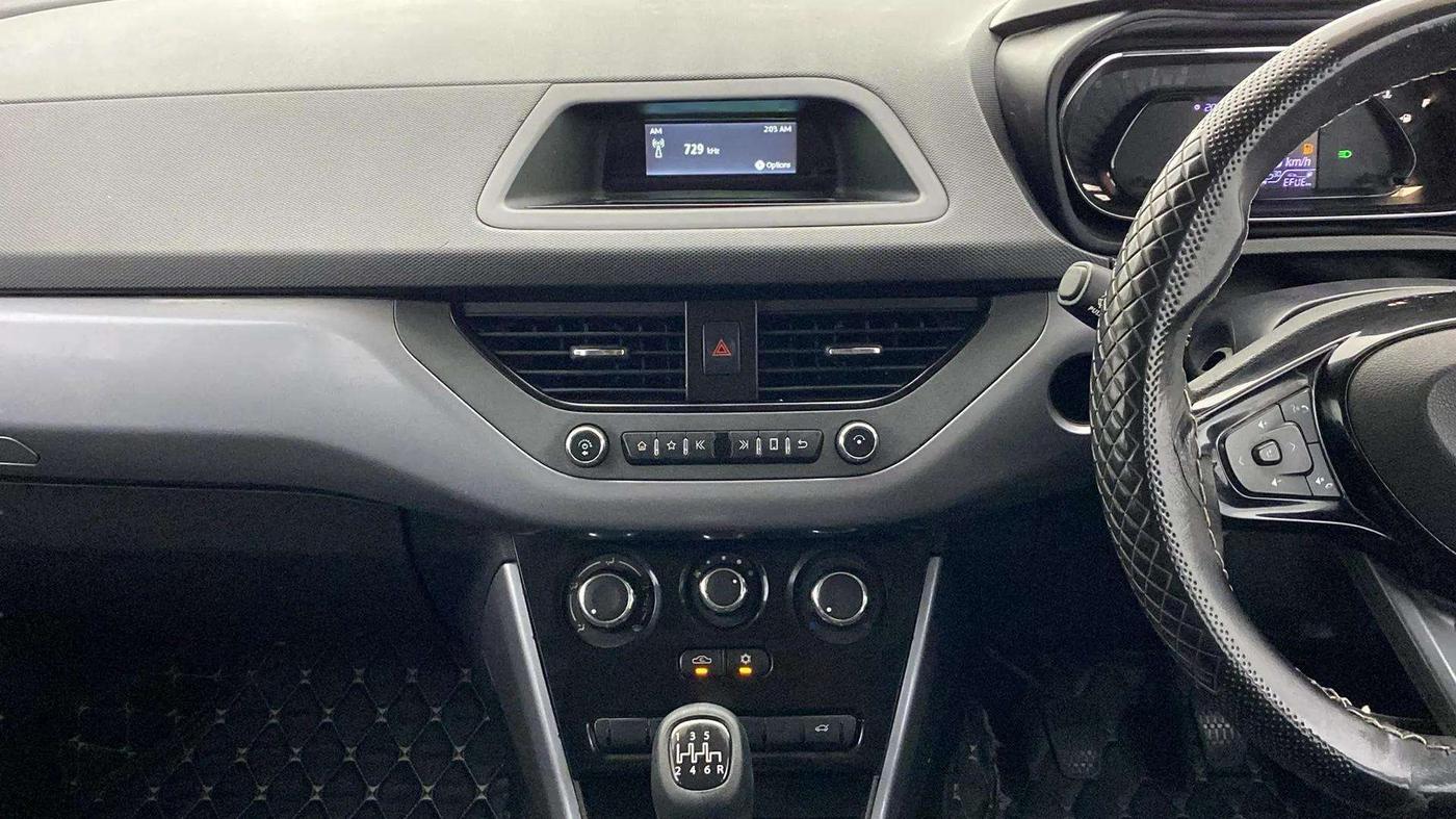 2021 Tata NEXON XM SUNROOF PETROL, Petrol, Manual, 81,246 km, Air Conditioner