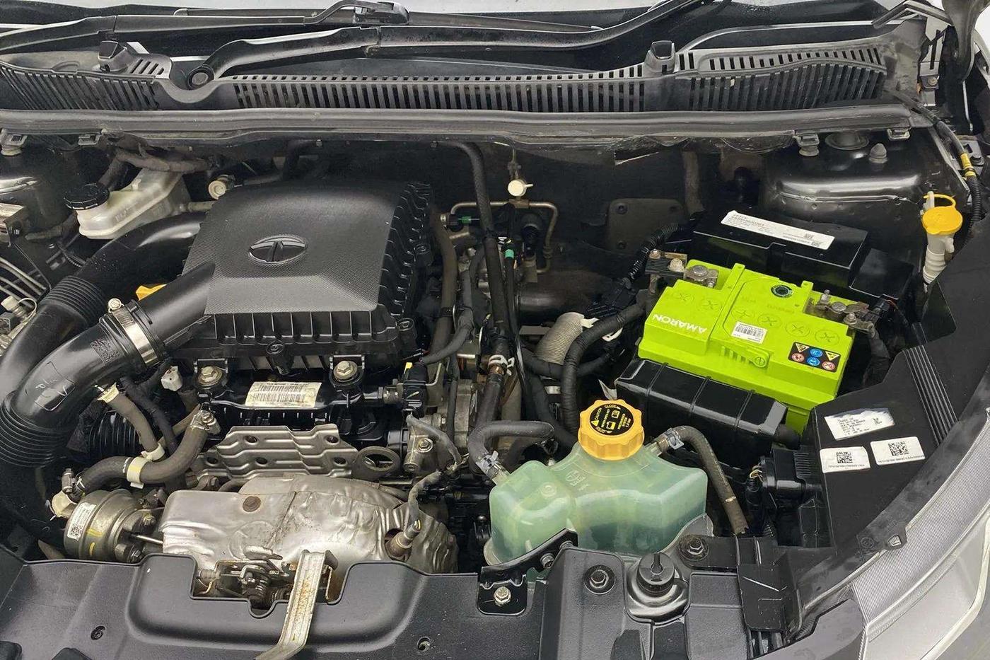 2021 Tata NEXON XM SUNROOF PETROL, Petrol, Manual, 81,246 km, Engine View - Left
