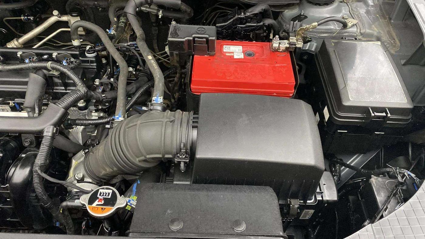 2022 Hyundai VENUE SX 1.2 PETROL, Petrol, Manual, 42,500 km, Engine View - Left