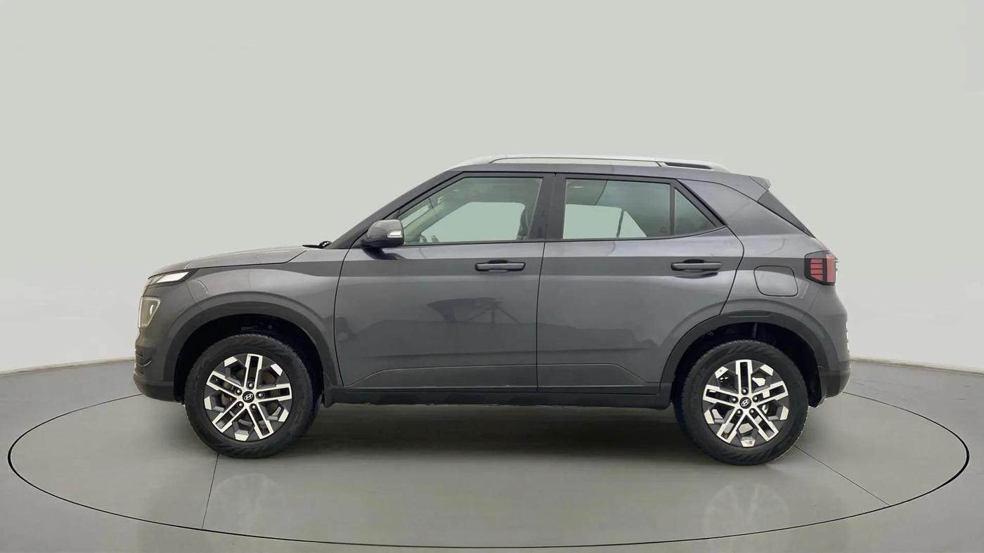 2022 Hyundai VENUE SX 1.2 PETROL, Petrol, Manual, 42,500 km, Left Side