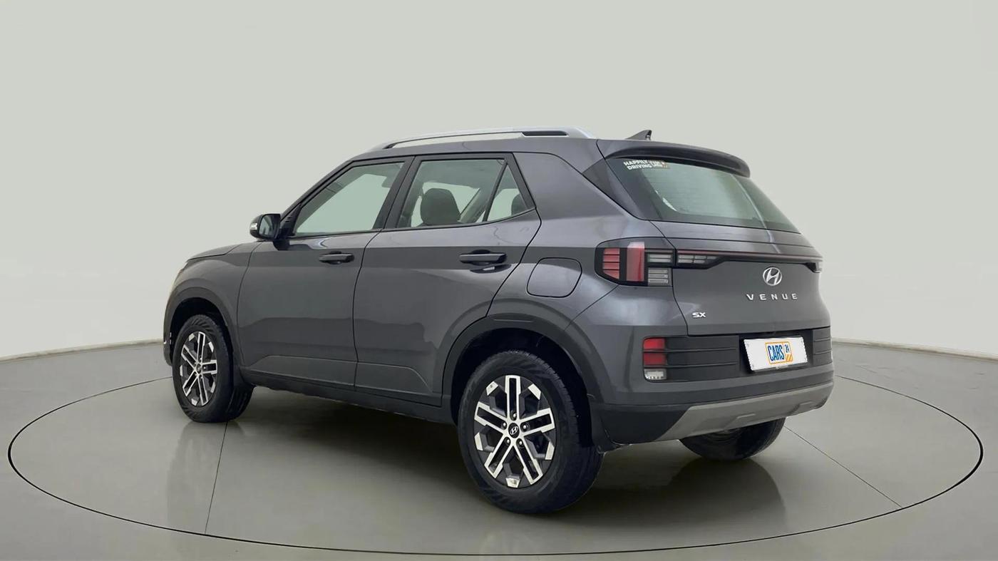 2022 Hyundai VENUE SX 1.2 PETROL, Petrol, Manual, 42,500 km, Left Back Diagonal