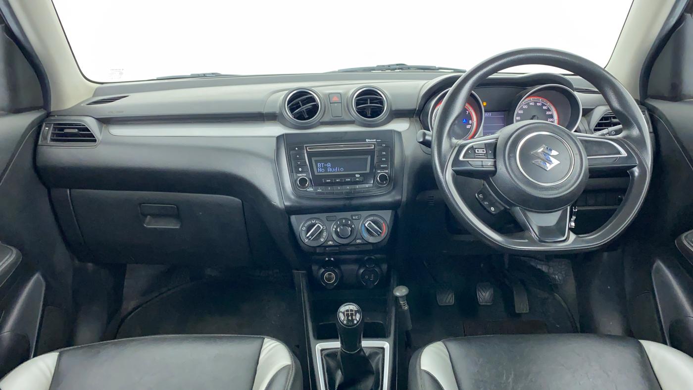 2019 Maruti Swift VXI, Petrol, Manual, 45,190 km, Dashboard
