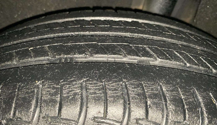 2018 Maruti Baleno DELTA PETROL 1.2, Petrol, Manual, 53,651 km, Left Rear Tyre Tread