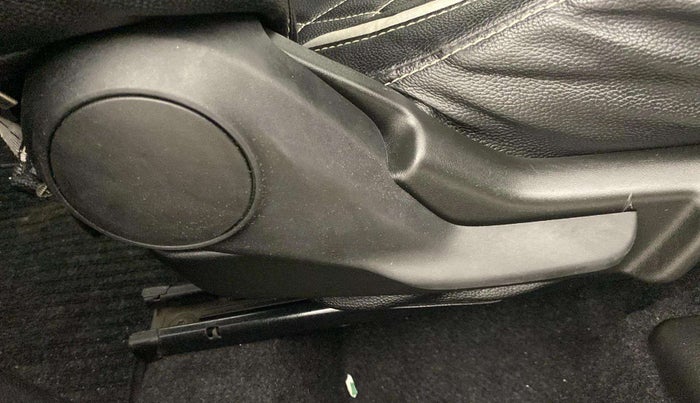 2018 Maruti Baleno DELTA PETROL 1.2, Petrol, Manual, 53,651 km, Driver Side Adjustment Panel