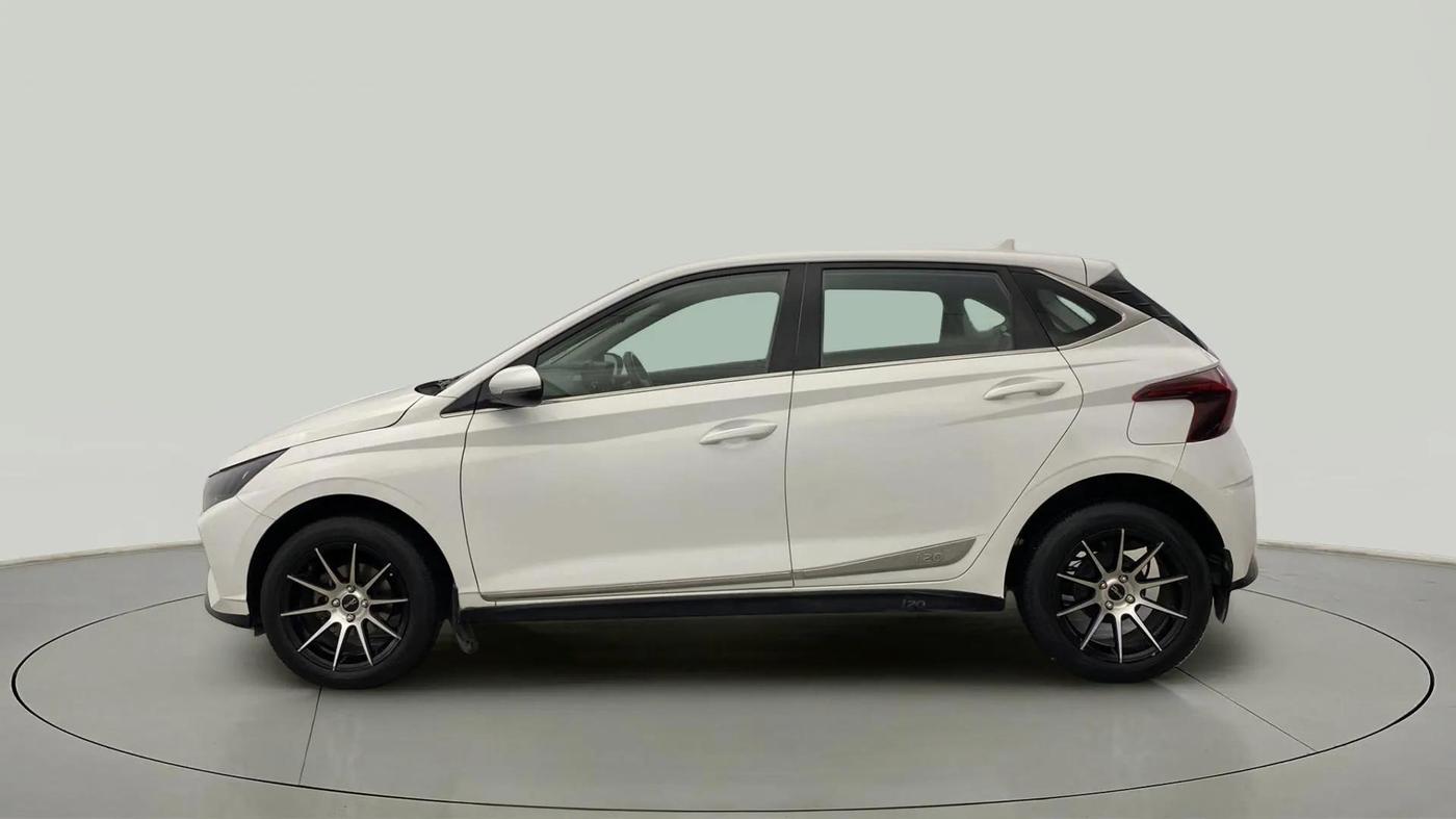 2021 Hyundai NEW I20 SPORTZ 1.2 MT, Petrol, Manual, 40,995 km, Left Side