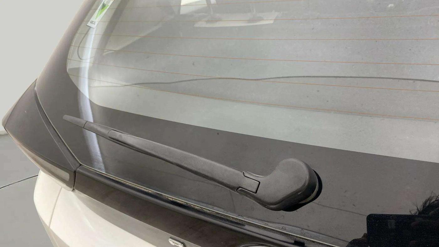 2021 Tata ALTROZ XZ DIESEL, Diesel, Manual, 46,464 km, Rear Wiper