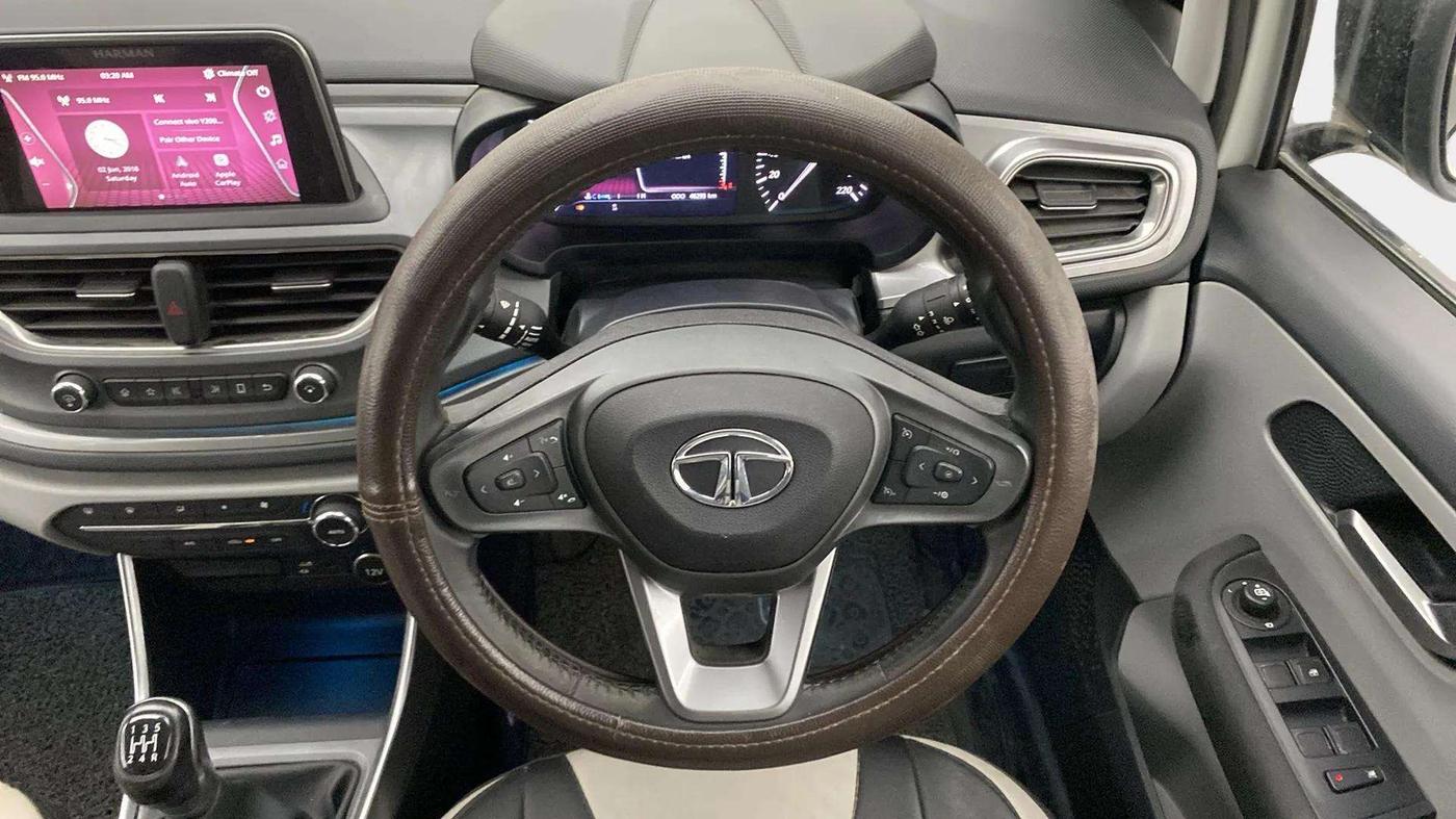 2021 Tata ALTROZ XZ DIESEL, Diesel, Manual, 46,464 km, Steering Wheel Close Up