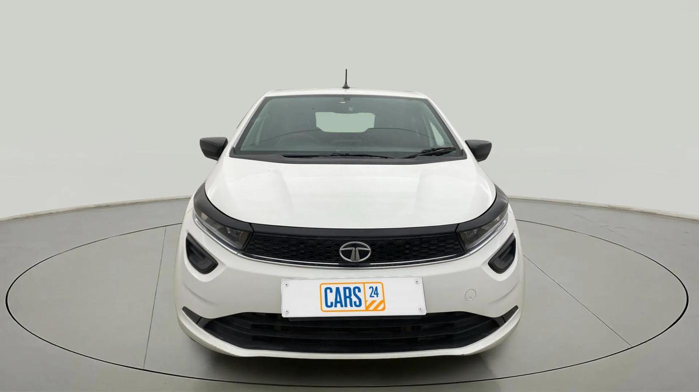 2023 Tata ALTROZ XM PLUS CNG, CNG, Manual, 24,083 km, Front