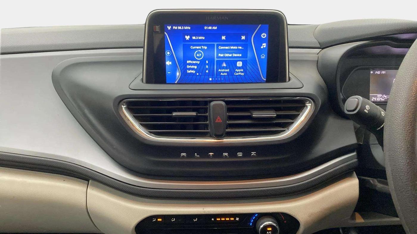 2023 Tata ALTROZ XM PLUS CNG, CNG, Manual, 24,083 km, Air Conditioner