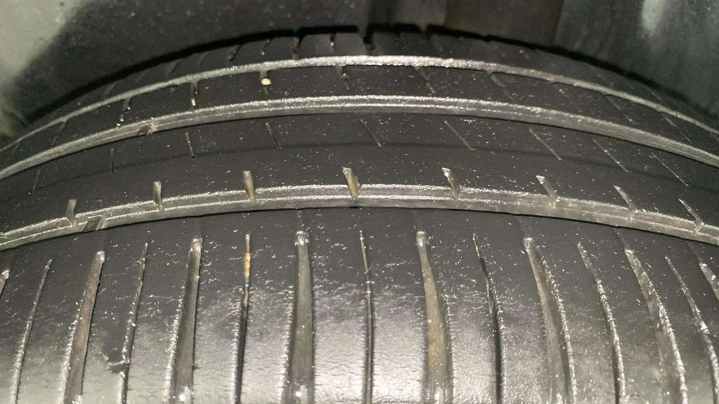 2014 Volkswagen Polo GT TSI AT, Petrol, Automatic, 73,114 km, Left Rear Tyre Tread