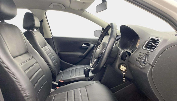 2014 Volkswagen Polo GT TSI AT, Petrol, Automatic, 72,812 km, Right Side Front Door Cabin