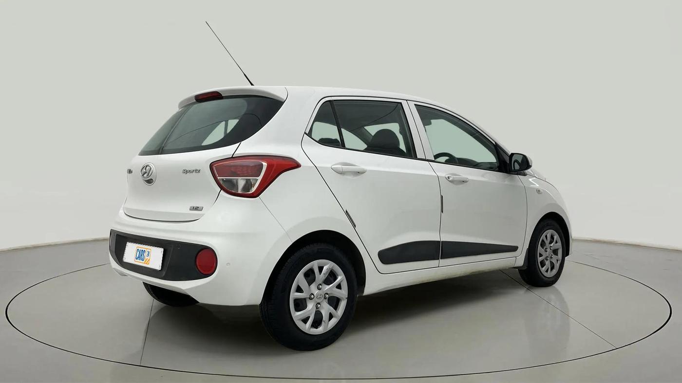 2017 Hyundai Grand i10 SPORTZ 1.2 KAPPA VTVT, Petrol, Manual, 35,714 km, Right Back Diagonal