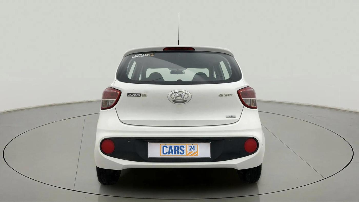 2017 Hyundai Grand i10 SPORTZ 1.2 KAPPA VTVT, Petrol, Manual, 35,714 km, Back/Rear