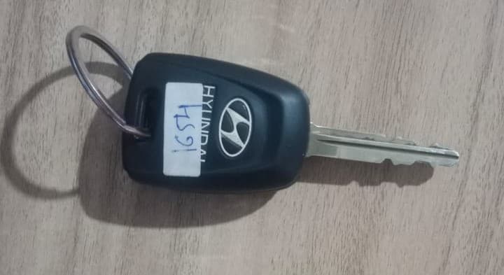 2020 Hyundai Grand i10 SPORTZ 1.2 KAPPA VTVT, Petrol, Manual, 38,281 km, Key Close Up