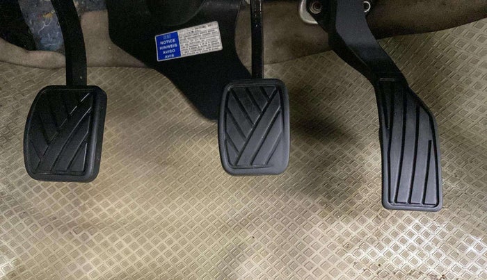 2016 Maruti Swift Dzire VDI (O), Diesel, Manual, 96,168 km, Pedals