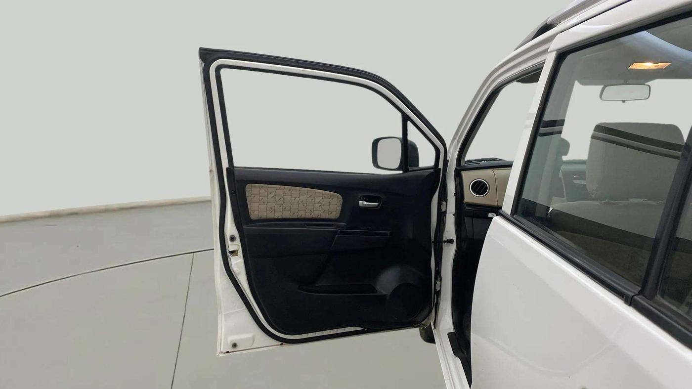 2017 Maruti Wagon R 1.0 VXI AMT, Petrol, Automatic, 68,432 km, LHS Front Door