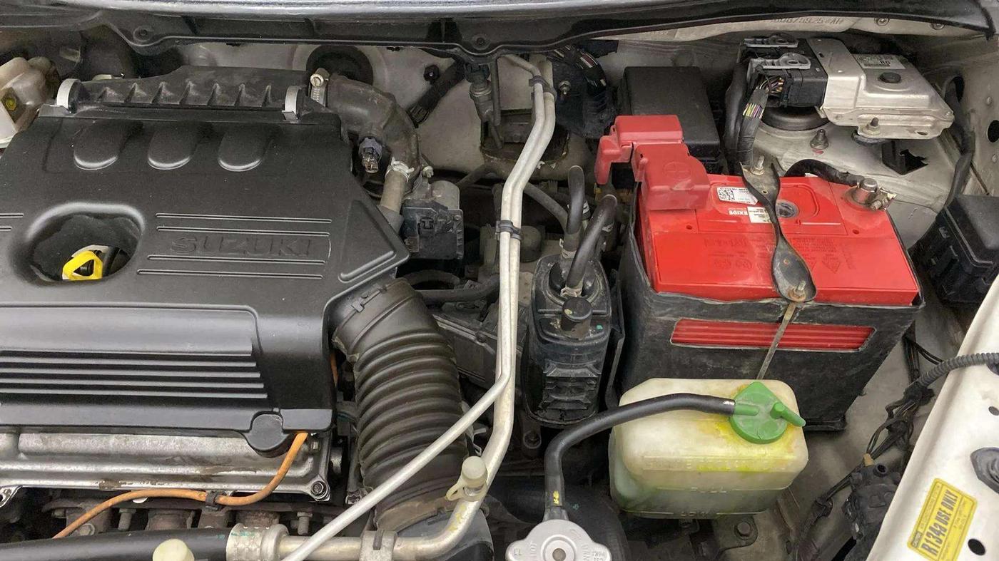 2017 Maruti Wagon R 1.0 VXI AMT, Petrol, Automatic, 68,432 km, Engine View - Left