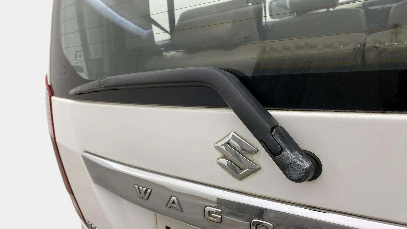 2017 Maruti Wagon R 1.0 VXI AMT, Petrol, Automatic, 68,432 km, Rear Wiper