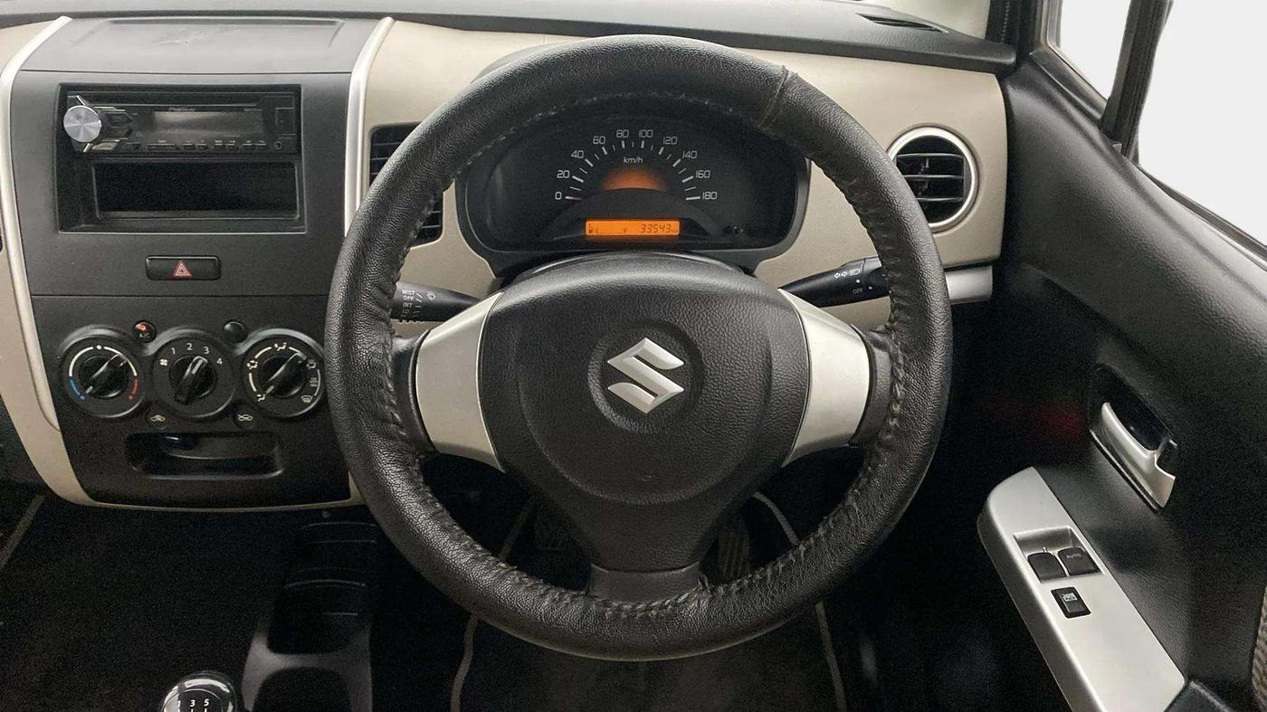2016 Maruti Wagon R 1.0 LXI CNG, CNG, Manual, 33,540 km, Steering Wheel Close Up