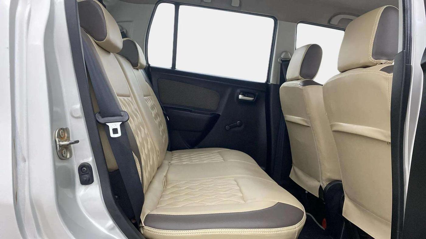 2016 Maruti Wagon R 1.0 LXI CNG, CNG, Manual, 33,540 km, Right Side Rear Door Cabin