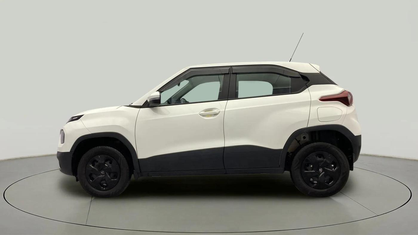 2023 Tata PUNCH ADVENTURE AMT, Petrol, Automatic, 18,522 km, Left Side