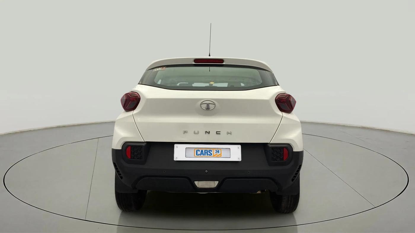 2023 Tata PUNCH ADVENTURE AMT, Petrol, Automatic, 18,522 km, Back/Rear