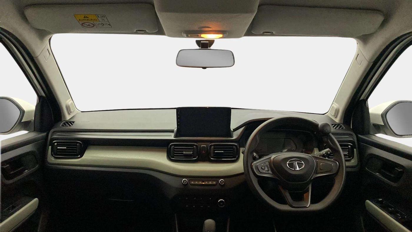 2023 Tata PUNCH ADVENTURE AMT, Petrol, Automatic, 18,522 km, Dashboard