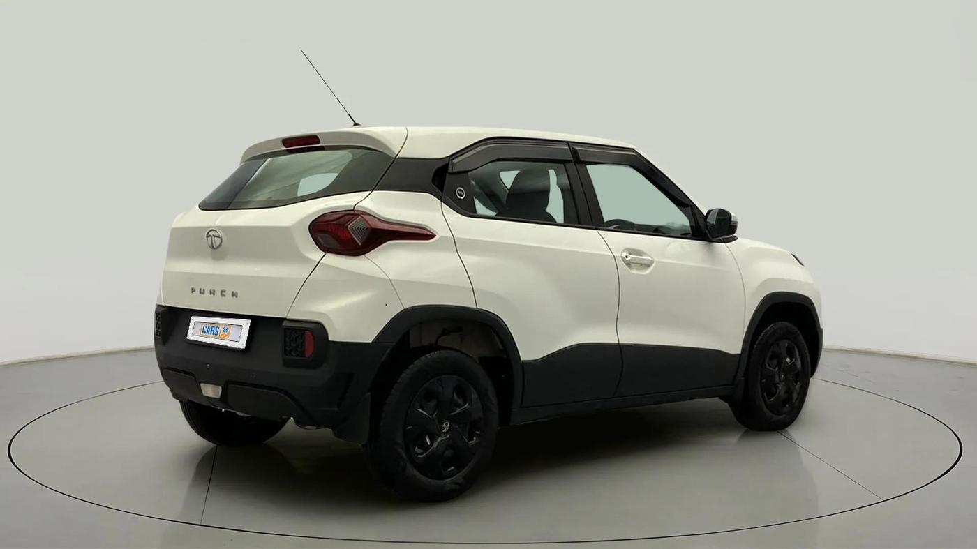 2023 Tata PUNCH ADVENTURE AMT, Petrol, Automatic, 18,522 km, Right Back Diagonal
