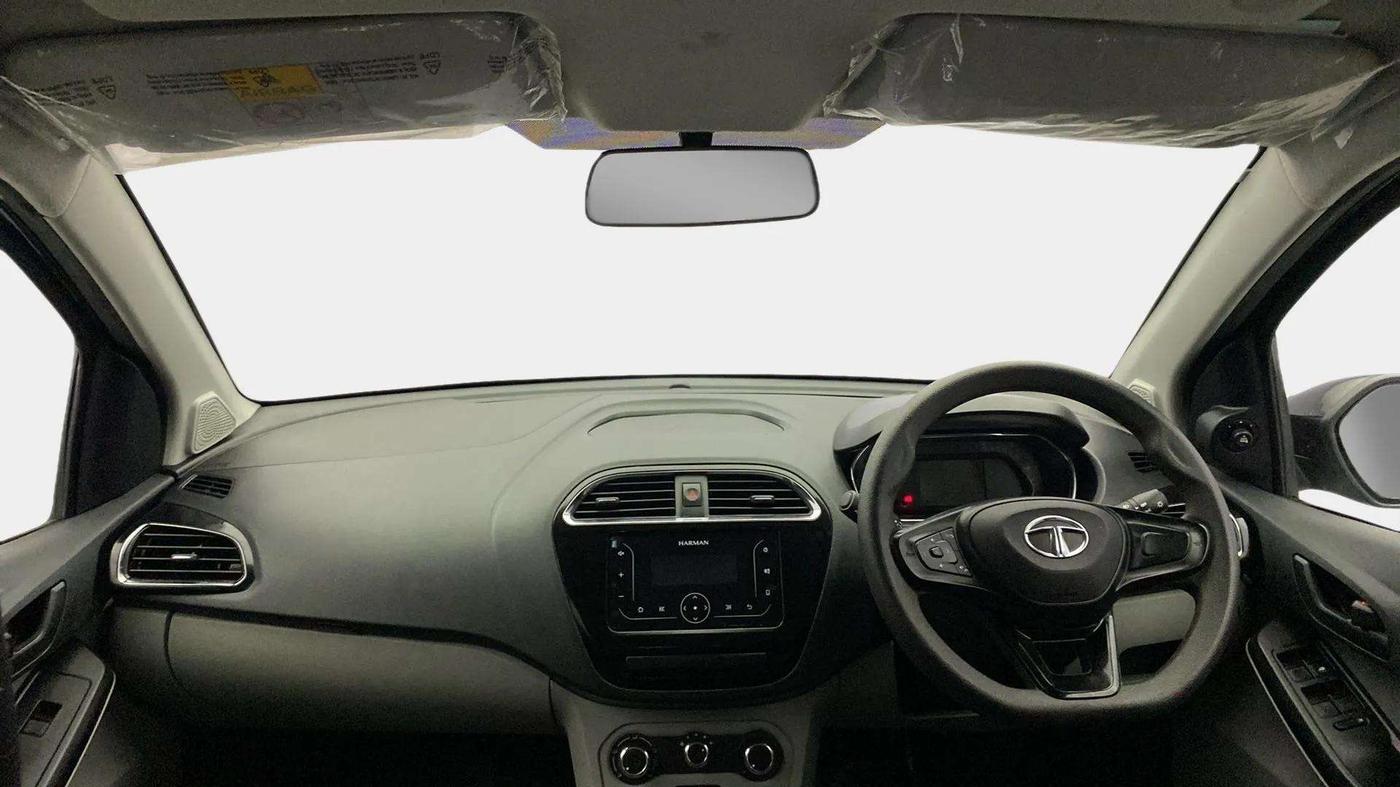 2023 Tata Tiago XT PETROL, Petrol, Manual, 8,574 km, Dashboard