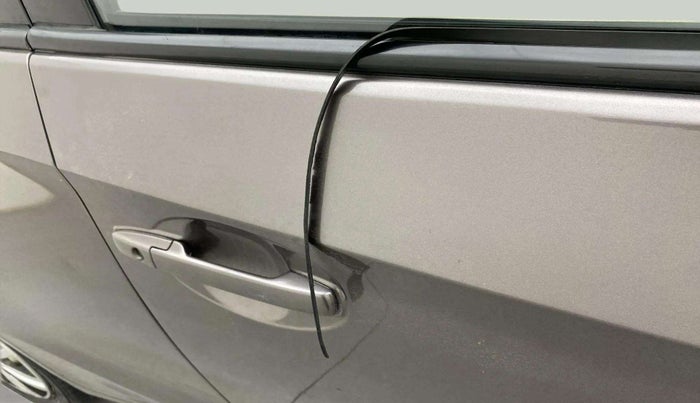 2013 Honda Brio EX MT, Petrol, Manual, 41,592 km, Driver-side door - Weather strip has minor damage