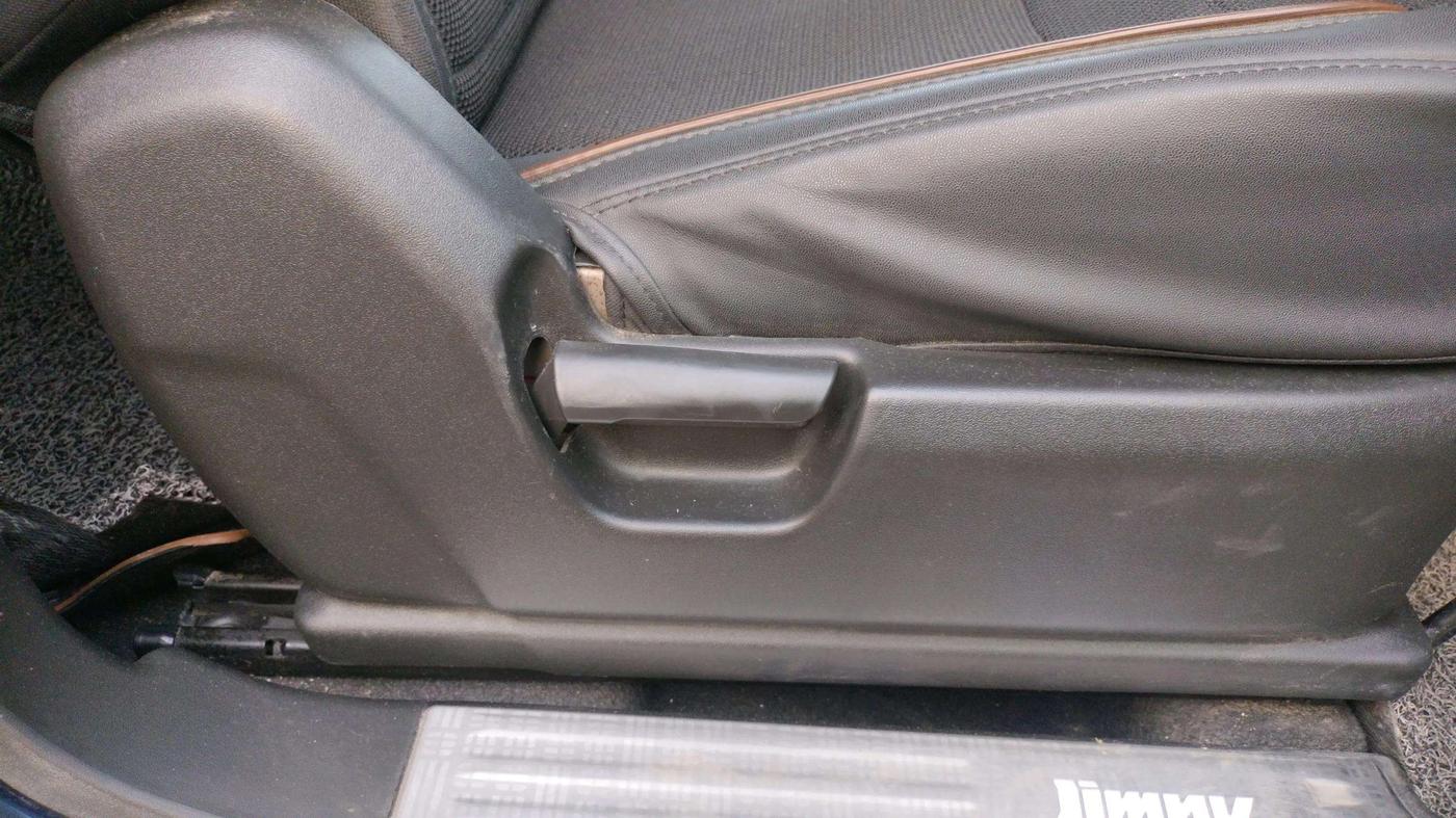 2023 Maruti JIMNY ZETA ALL GRIP PRO AT, Petrol, Automatic, 17,808 km, Driver Side Adjustment Panel