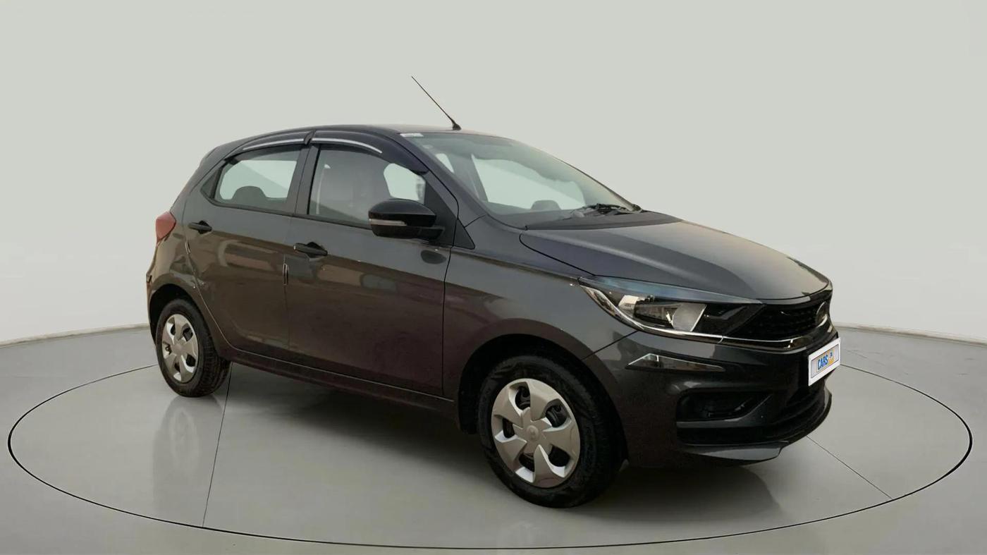 2024 Tata Tiago XM PETROL, Petrol, Manual, 460 km, SRP