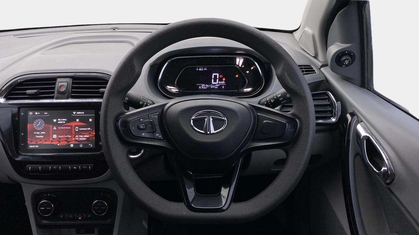 2020 Tata TIGOR XZ PLUS PETROL, Petrol, Manual, 15,849 km, Steering Wheel Close Up