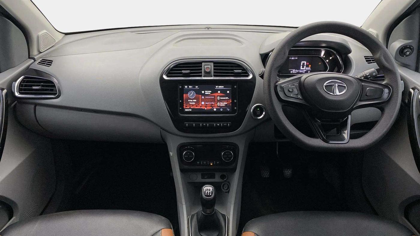 2020 Tata TIGOR XZ PLUS PETROL, Petrol, Manual, 15,849 km, Dashboard