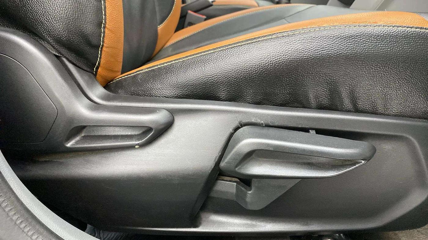 2020 Tata TIGOR XZ PLUS PETROL, Petrol, Manual, 15,849 km, Driver Side Adjustment Panel