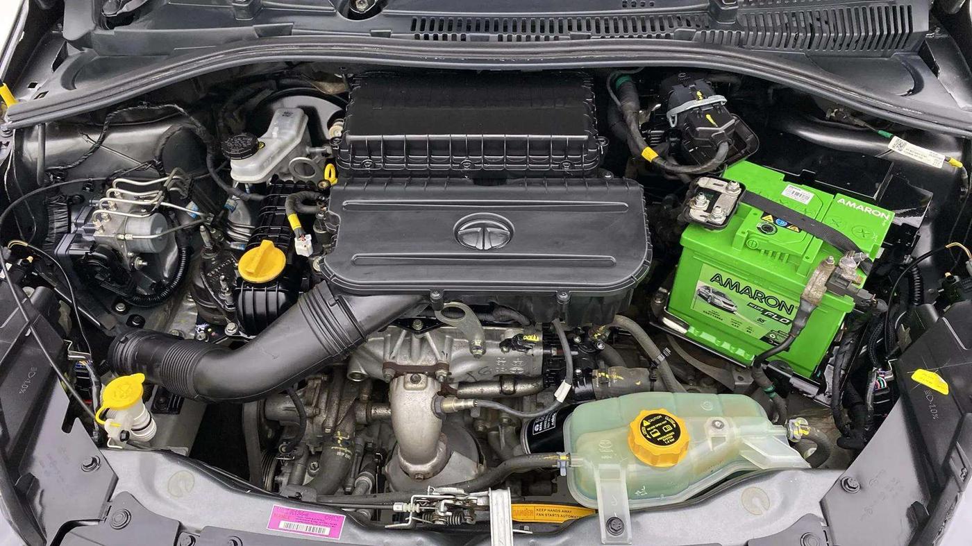 2020 Tata TIGOR XZ PLUS PETROL, Petrol, Manual, 15,849 km, Engine View
