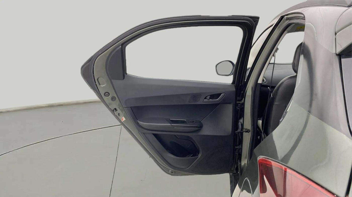 2022 Tata TIAGO NRG XZ AMT, Petrol, Automatic, 12,615 km, LHS Rear Door