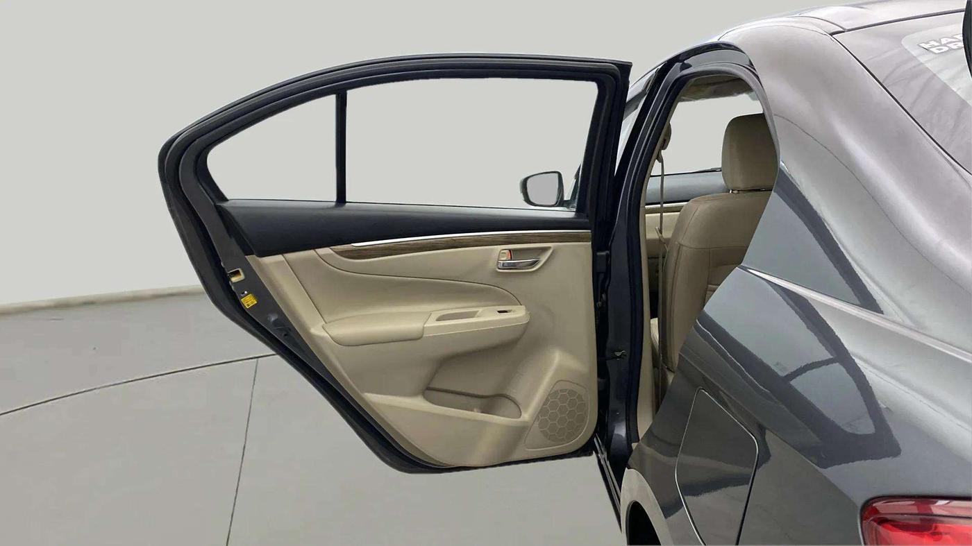 2022 Maruti Ciaz ALPHA  AT 1.5 SHVS PETROL, Petrol, Automatic, 34,784 km, LHS Rear Door