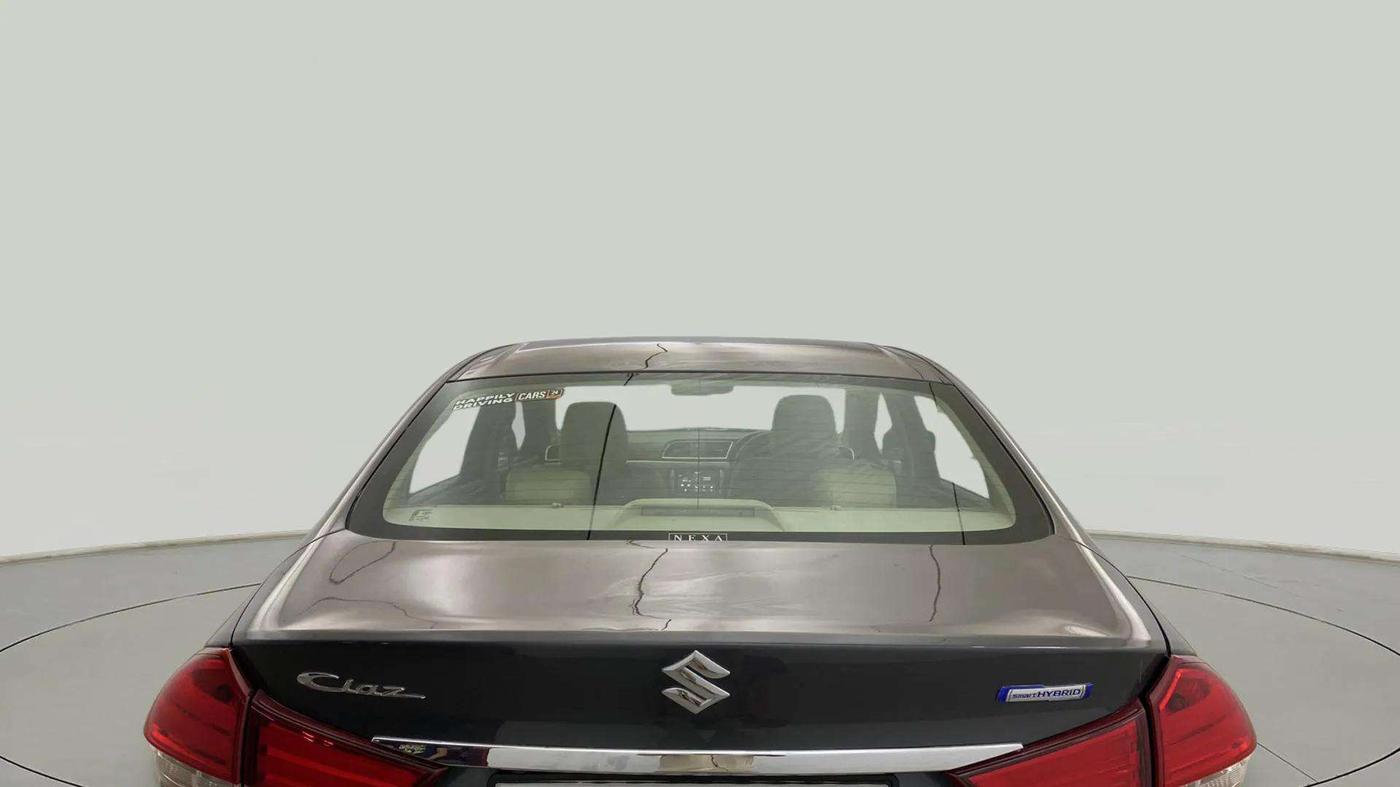 2022 Maruti Ciaz ALPHA  AT 1.5 SHVS PETROL, Petrol, Automatic, 34,784 km, Rear Windshield