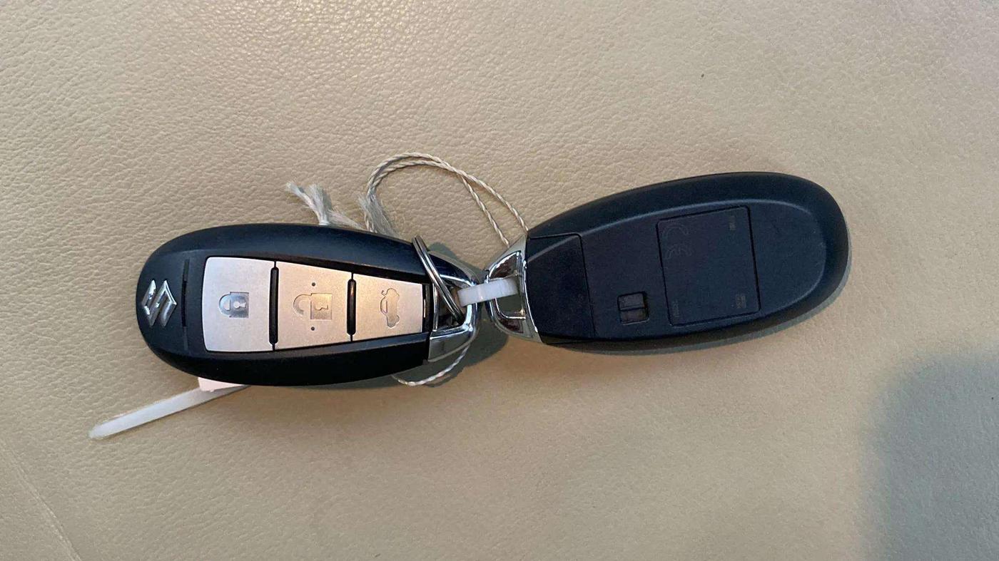 2022 Maruti Ciaz ALPHA  AT 1.5 SHVS PETROL, Petrol, Automatic, 34,784 km, Key Close Up