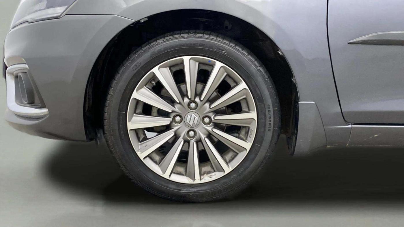 2022 Maruti Ciaz ALPHA  AT 1.5 SHVS PETROL, Petrol, Automatic, 34,784 km, Left Front Wheel
