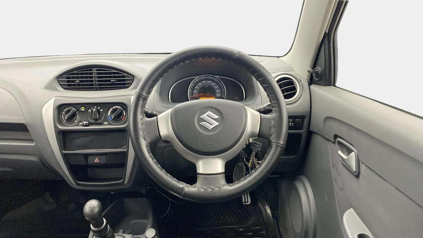 2016 Maruti Alto 800 LXI, Petrol, Manual, 25,228 km, Steering Wheel Close Up